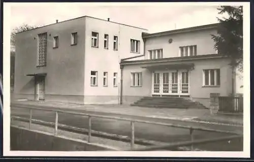 AK Milowitz / Milovice, Gebäude auf dem Gelände des Truppenübungsplatzes