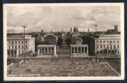 AK München, Der Königliche Platz