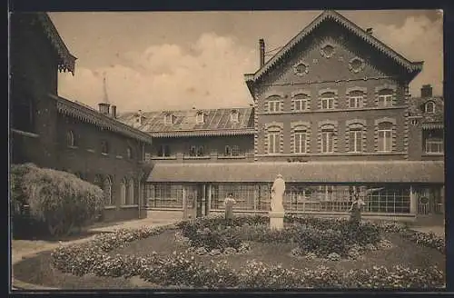 AK Uccle, Deux Alice, Ecole Saint-Camille, Institut médico-chirurgical, Cour de la ferme