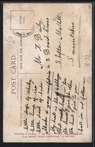 AK Dienstmädchen trägt Haremshosen unter ihrer Dienstkleidung