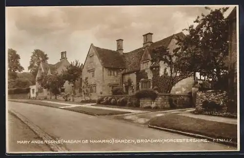 AK Broadway, Mary Anderson`s Garden