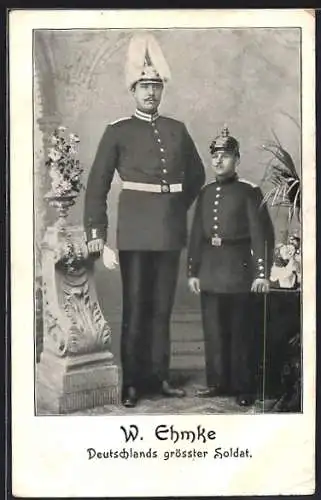 AK W. Ehmke, Deutschlands grösster Soldat, Riese