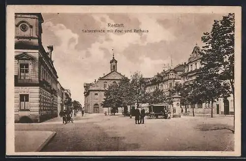 AK Rastatt, Kaiserstrasse mit Post und Rathaus