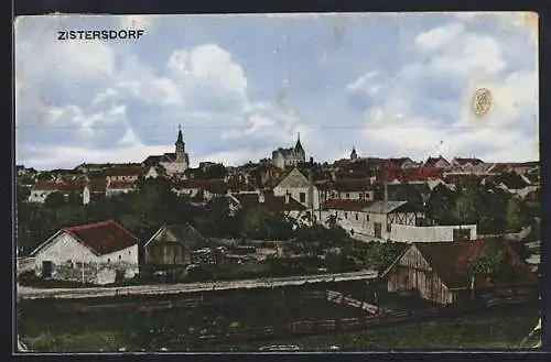 AK Zistersdorf, Totalansicht mit Strasse aus der Vogelschau