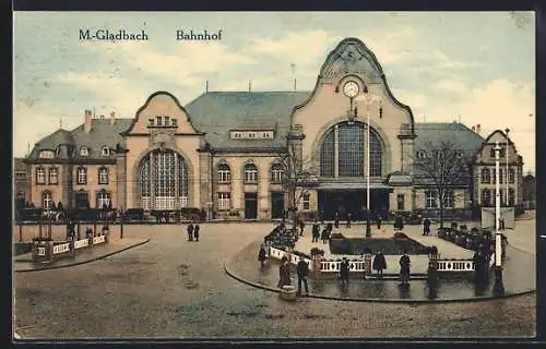 AK M.-Gladbach, Bahnhof mit Pferdekutschen