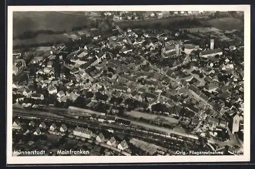 AK Münnerstadt-Mainfranken, Ortsansicht vom Flugzeug aus