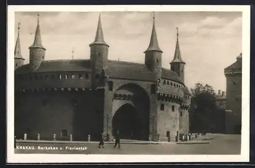AK Krakau, Barbakan und Floriantor