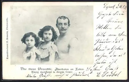 AK The Three Graedllé, Akrobaten an Ketten