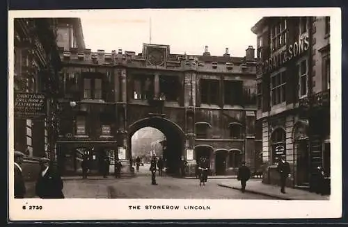 AK Lincoln, The Stonebow