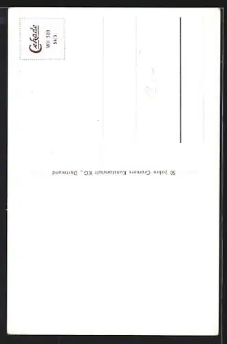 AK Knabe pinkelt in ein überlaufendes Fass