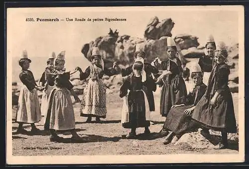 AK Penmarch, Une Ronde de petites Bigoudennes