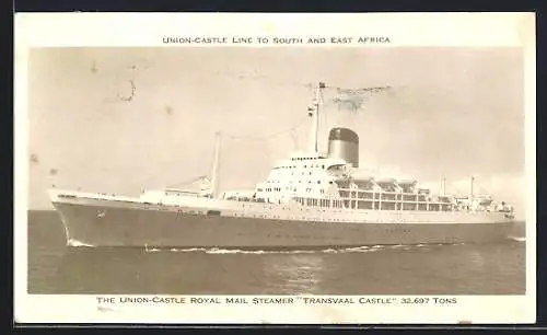 AK Passagierschiff RMS Transvaal Castle auf dem Meer, Union-Castle Liner