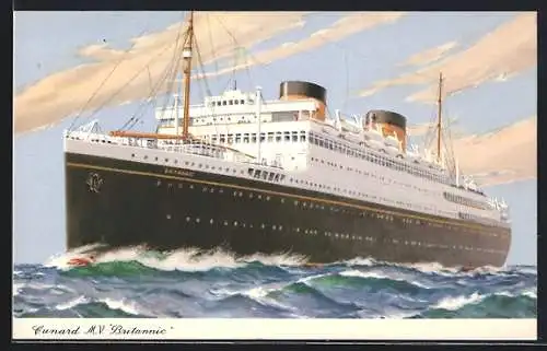 AK Passagierschiff Britannic bei leichtem Wellengang, Cunard Line