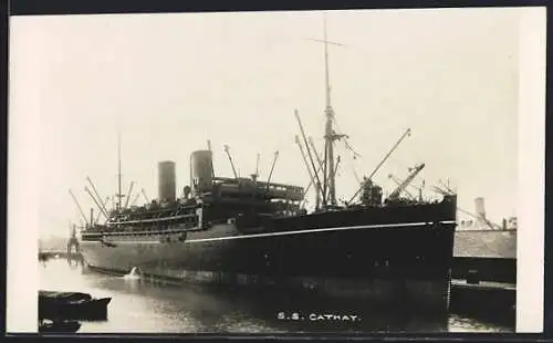 AK Steamer SS Cathay vor Anker