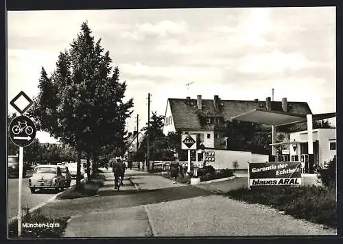 AK München-Laim, Tankstelle Aral mit Fahrradfahrer