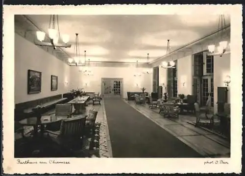 AK Autobahn-Rasthaus am Chiemsee, Hotel-Halle, Innenansicht