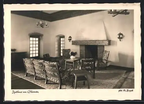 AK Bernau / Hochfelln, Raststätte am Chiemsee, Kaminecke in Hotel-Halle