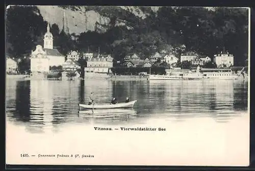 AK Vitznau /Vierwaldstätter See, Ortspanorama vom Wasser aus, mit Ruderboot