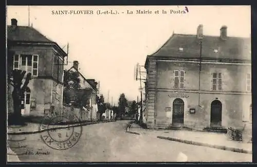 AK Saint-Flovier, La Mairie et la Poste