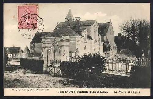 AK Tournon St-Pierre, La Mairie et l`Église