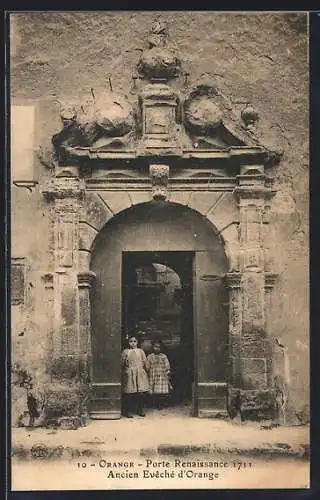 AK Orange, Porte Renaissance 1711 de l`Ancien Évêché d`Orange
