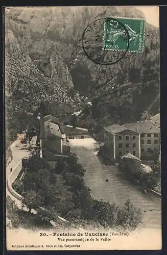 AK Fontaine-de-Vaucluse, Vue panoramique de la Vallée