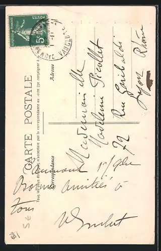 AK Caumont, L`Église avec son clocher et croix devant l`entrée