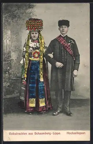 AK Hochzeitspaar in Trachten aus Schaumburg-Lippe