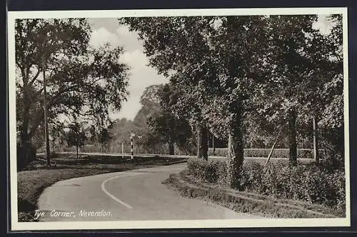 AK Nevendon, Tye Corner