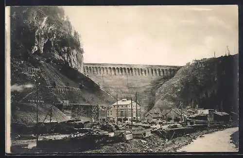 AK Wäggital, Kraftwerk Wäggital, Blick auf die Staumauer
