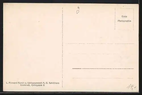 AK Werfen, Strassenpartie mit Häusern und Kirchturmspitze