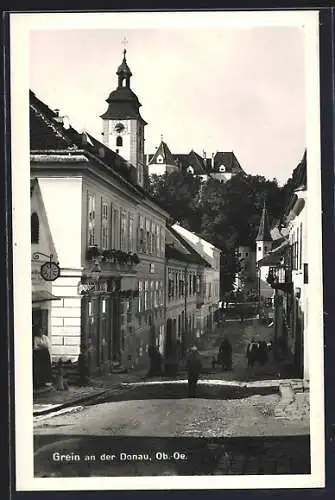 AK Grein an der Donau, Strassenpartie an der Apotheke