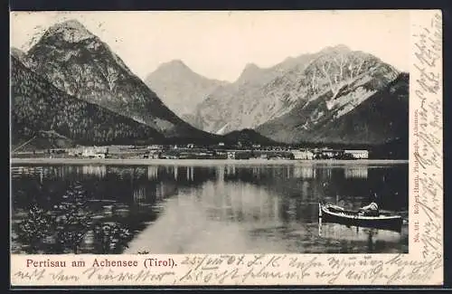 AK Pertisau am Achensee, Ortsansicht mit Bergpanorama