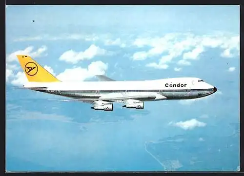 AK Jumbo-Jet Boeing 747 der Condor über der Küste