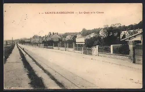AK Sainte-Radégonde, Les Quais et le Coteau