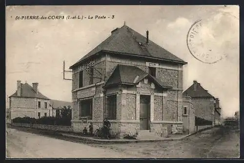 AK Saint-Pierre-des-Corps, La Poste et rue adjacente