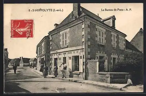 AK Saint-Hippolyte, Le Bureau de Poste et rue animée