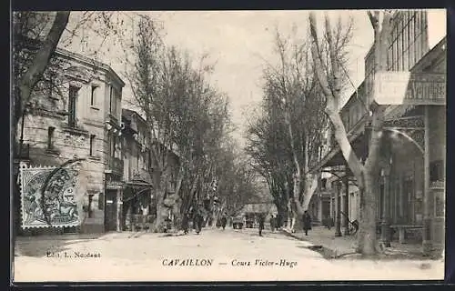 AK Cavaillon, Cours Victor-Hugo et ses majestueux platanes