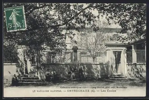 AK Entrechaux, Les Écoles