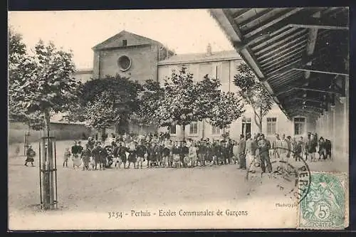 AK Pertuis, Écoles Communales de Garcons