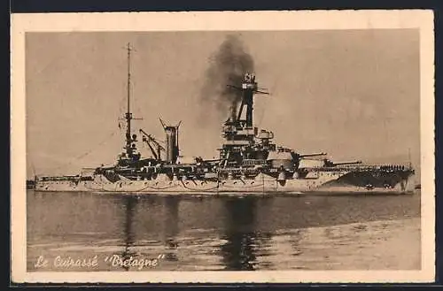 AK Kriegsschiff Bretagne vor der Küste