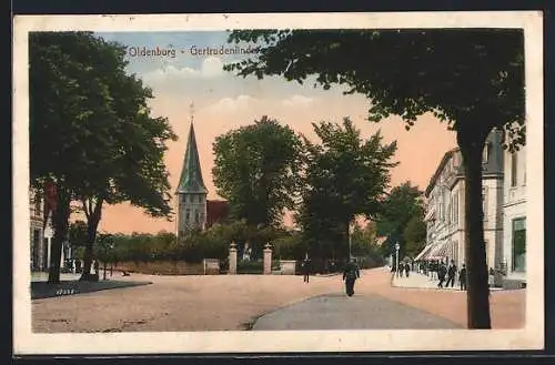 AK Oldenburg / Gr., Strassenpartie an der Gertrudenlinde