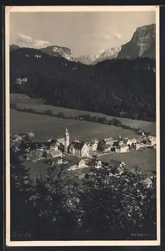 AK Bezau, Totalansicht mit Bergpanorama aus der Vogelschau