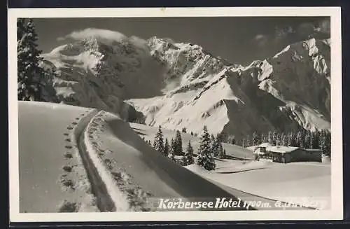 AK Schröcken, Körbersee Hotel a. Arlberg, Blick auf das Hotel im Schnee