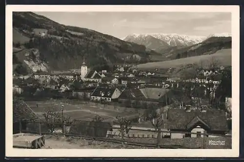 AK Mürzzuschlag, Blick auf den Ort mit Kirche und Bergen