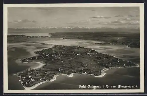 AK Reichenau i. B., Insel vom Flugzeug aus, Fliegeraufnahme
