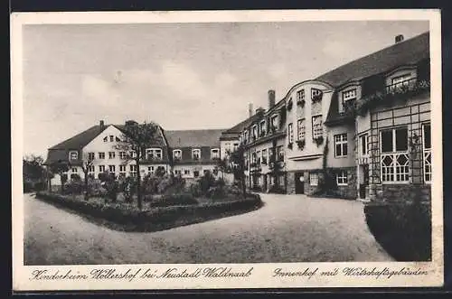 AK Neustadt-Waldnaab, Kinderheim Wöllersdorf und Innenhof mit Wirtschaftsgebäude