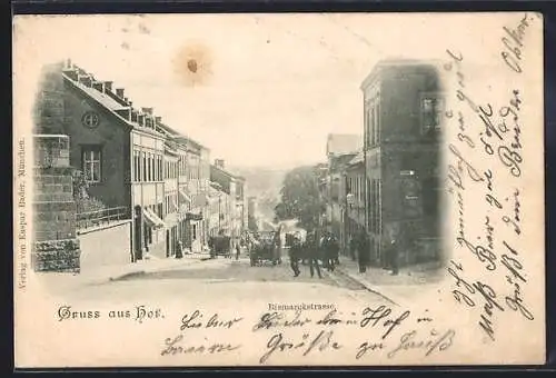 AK Hof / Saale, Bismarckstrasse mit Fussgängern und Pferdekarren