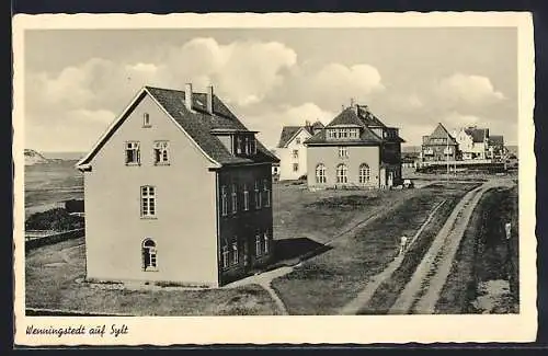 AK Wenningstedt auf Sylt, Ortsansicht mit Landstrassenpartie