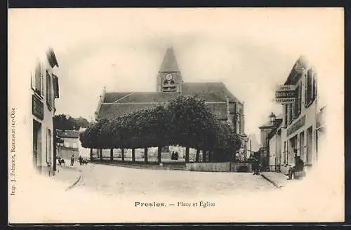 AK Presles, Place et Église avec arbres et bâtiments environnants